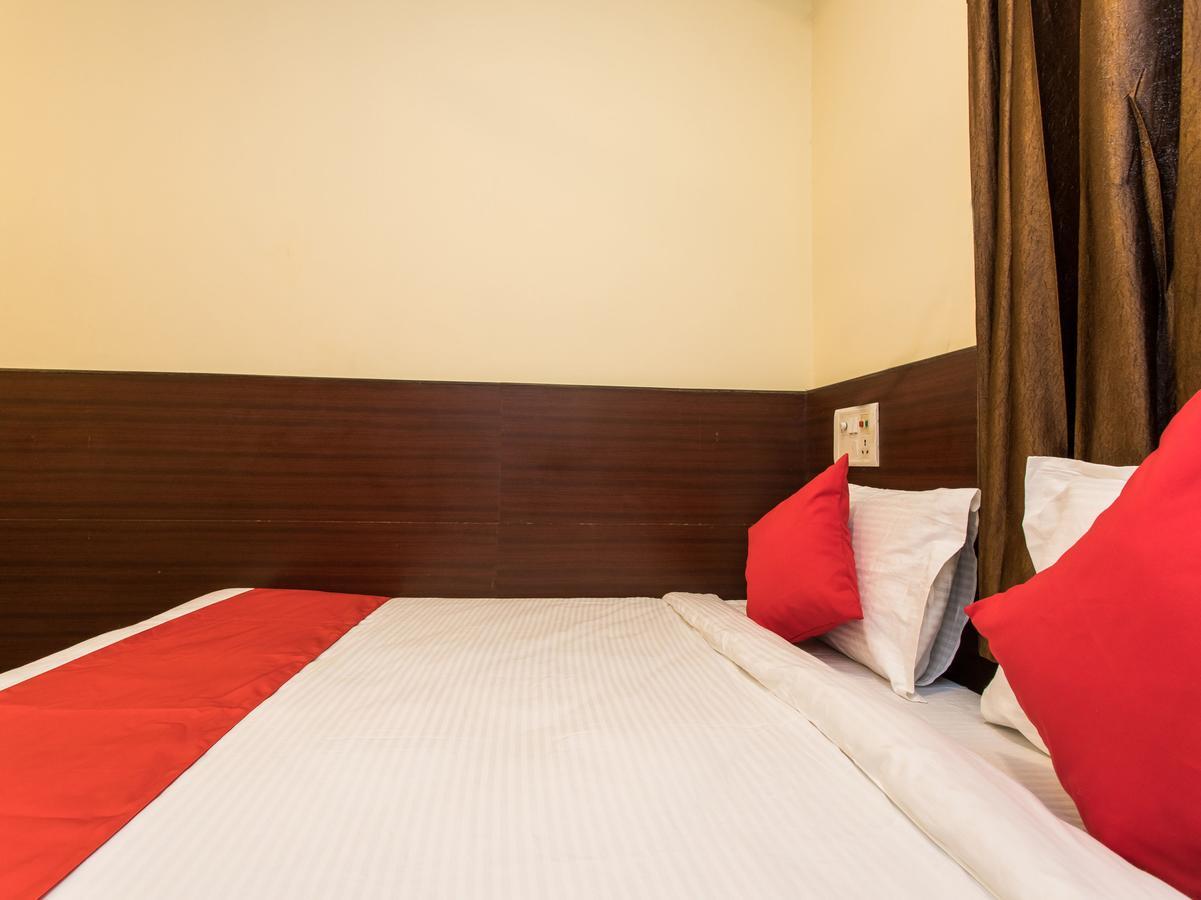 אינדורה Oyo 11945 Hotel Glory Palace מראה חיצוני תמונה