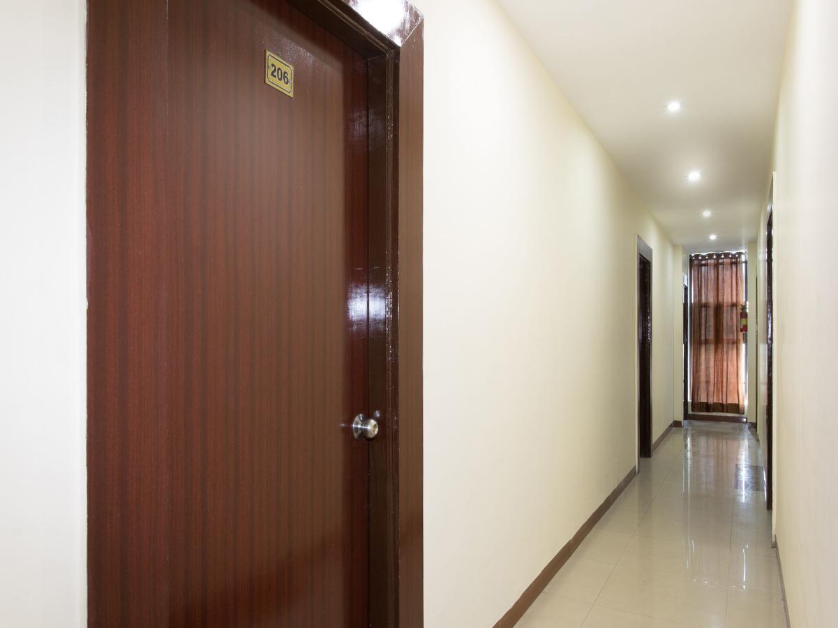 אינדורה Oyo 11945 Hotel Glory Palace מראה חיצוני תמונה