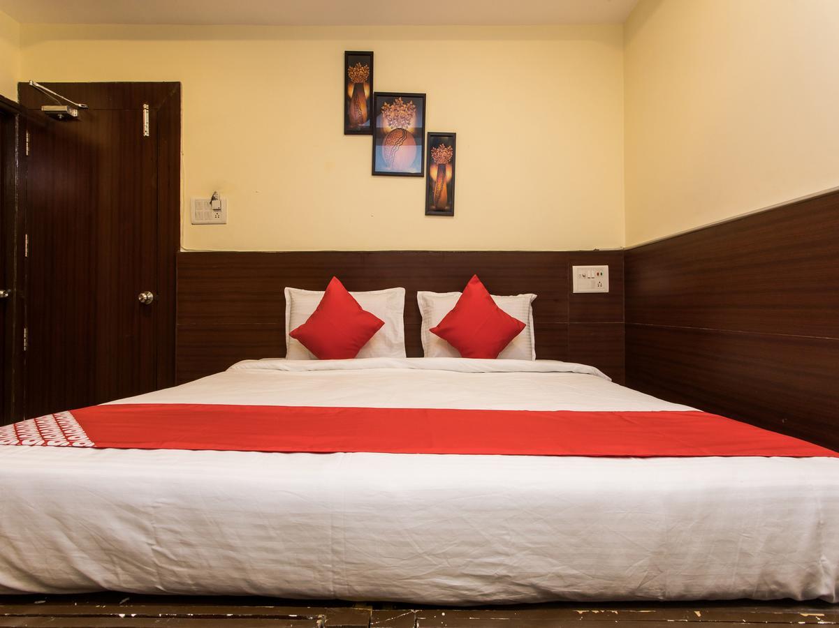 אינדורה Oyo 11945 Hotel Glory Palace מראה חיצוני תמונה